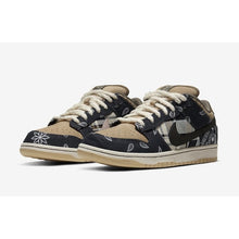 Load image into Gallery viewer, Travis Scott Dunk Low
